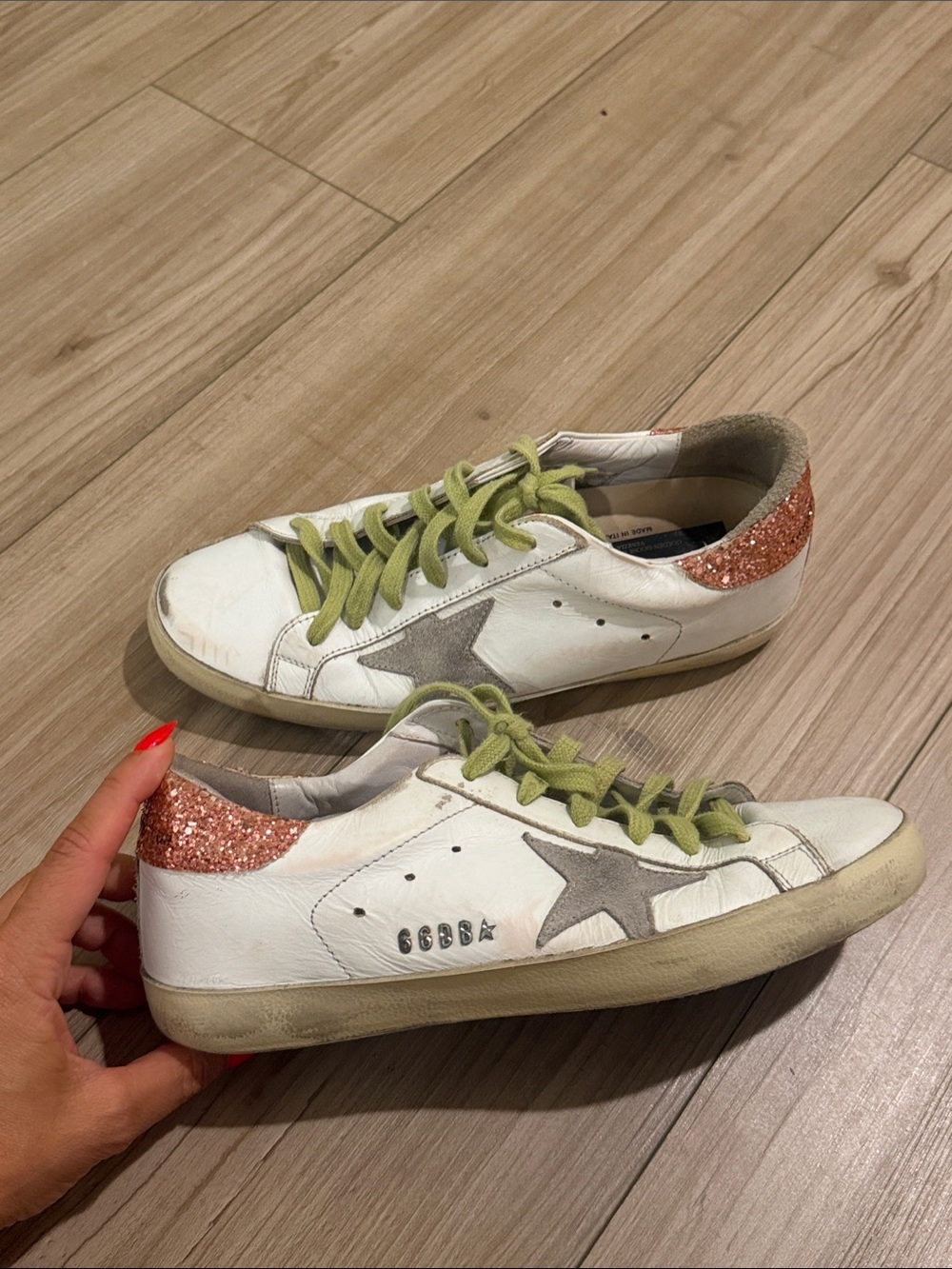 Golden Goose Superstar Sneaker size 39 rose gold glitter white sneaker